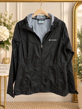 Columbia Sycamore Springs Rain Jacket Women’s S Black Hooded Windbreaker